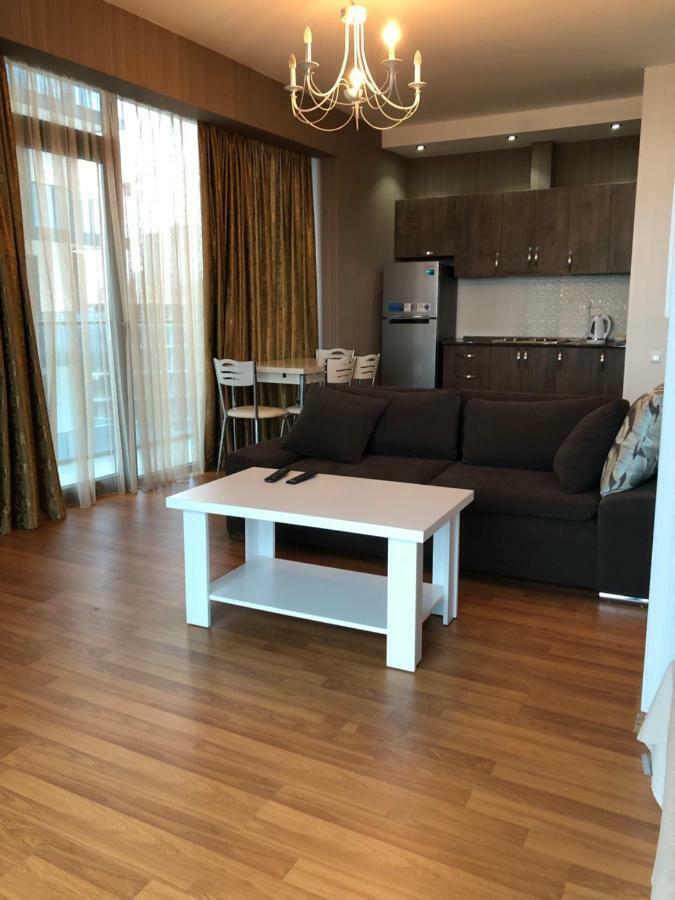 באטומי Euphoria Apartments מראה חיצוני תמונה